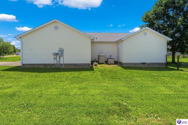 113 W Donna Reed Boulevard, Cecilia, KY 42724