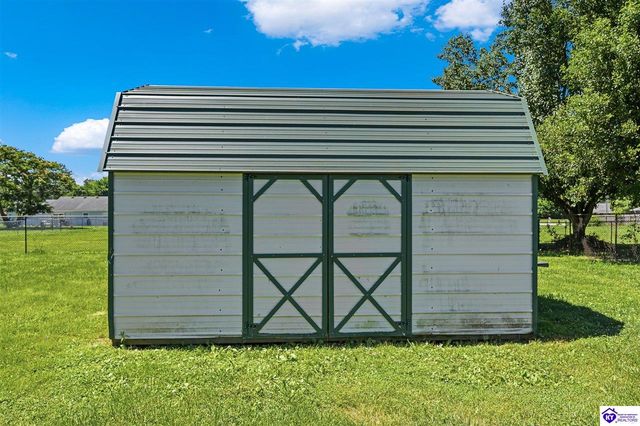 113 W Donna Reed Boulevard, Cecilia, KY 42724