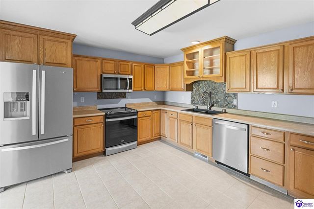113 W Donna Reed Boulevard, Cecilia, KY 42724
