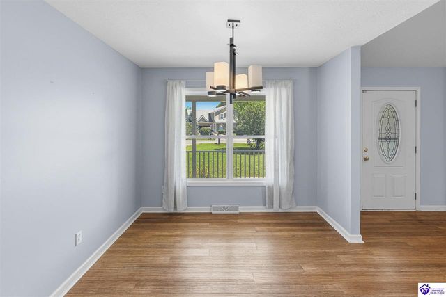 113 W Donna Reed Boulevard, Cecilia, KY 42724