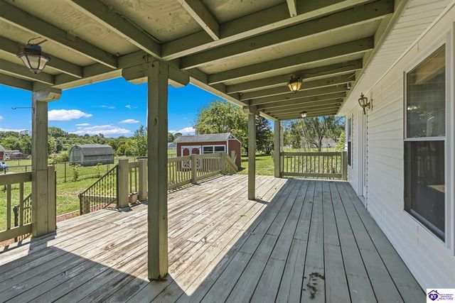 113 W Donna Reed Boulevard, Cecilia, KY 42724