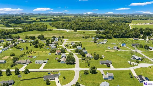 113 W Donna Reed Boulevard, Cecilia, KY 42724