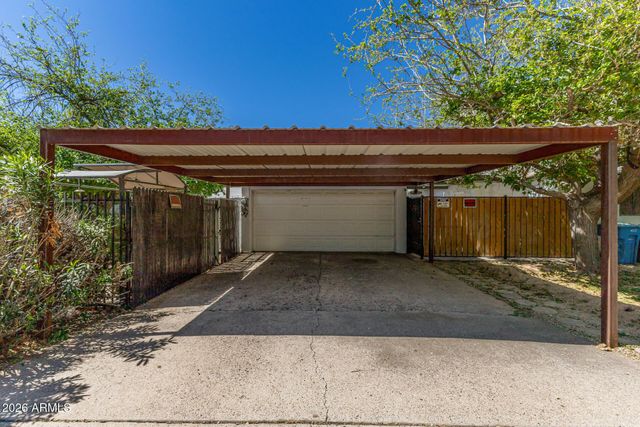 1301 W MacKenzie Drive, Phoenix, AZ 85013