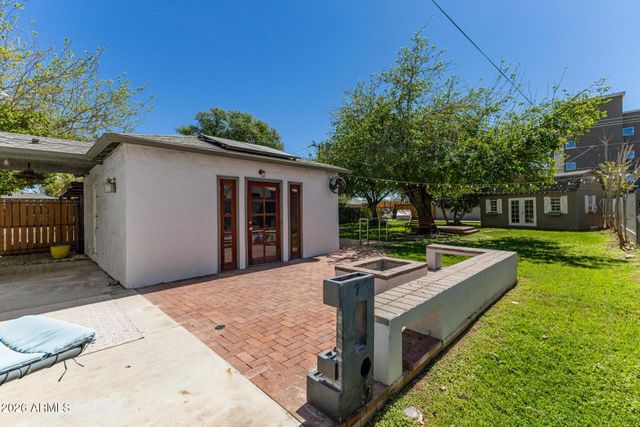 1301 W MacKenzie Drive, Phoenix, AZ 85013