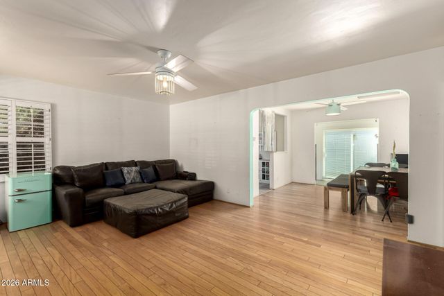 1301 W MacKenzie Drive, Phoenix, AZ 85013