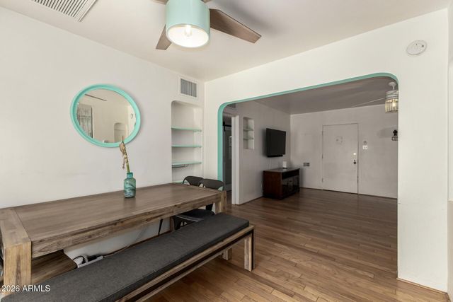 1301 W MacKenzie Drive, Phoenix, AZ 85013