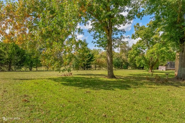 437 Caplis Sligo Road, Bossier City, LA 71112