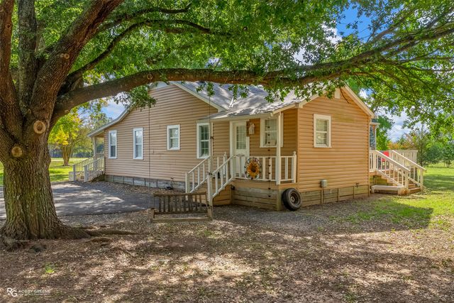 437 Caplis Sligo Road, Bossier City, LA 71112