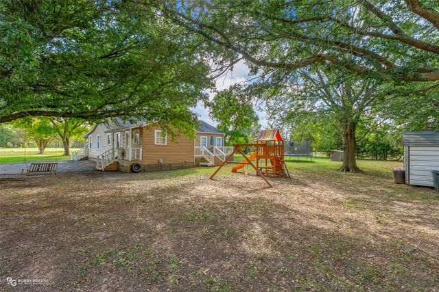 437 Caplis Sligo Road, Bossier City, LA 71112
