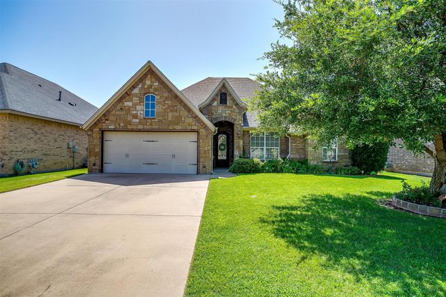3415 Abes Landing Drive, Granbury, TX 76049