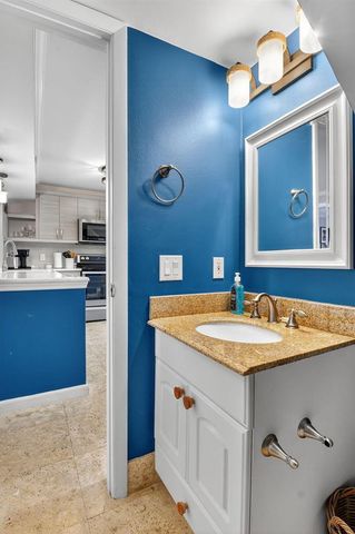 732 Rider Road, Boynton Beach, FL 33435
