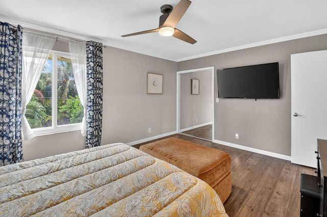 732 Rider Road, Boynton Beach, FL 33435