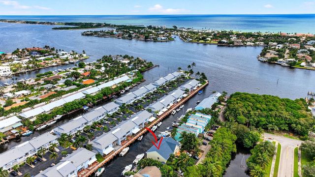 732 Rider Road, Boynton Beach, FL 33435