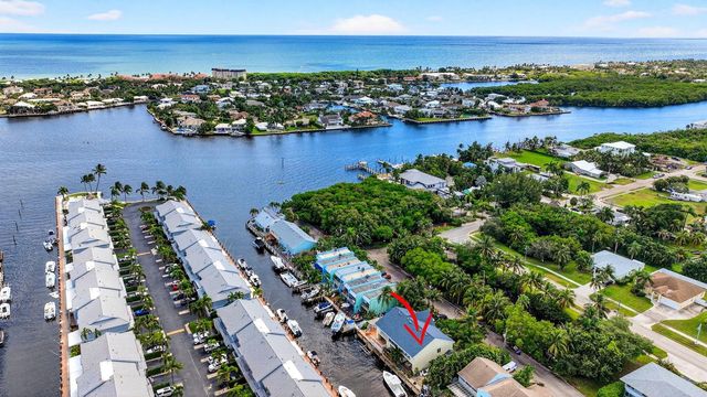 732 Rider Road, Boynton Beach, FL 33435