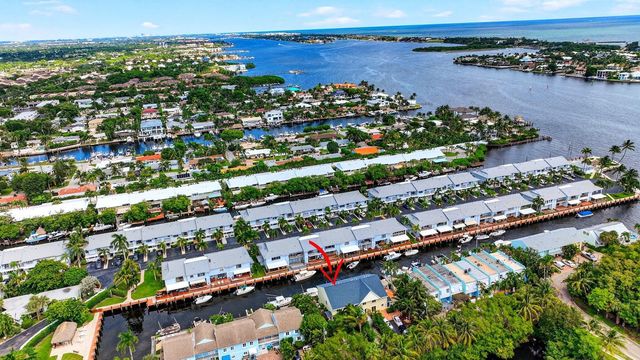 732 Rider Road, Boynton Beach, FL 33435