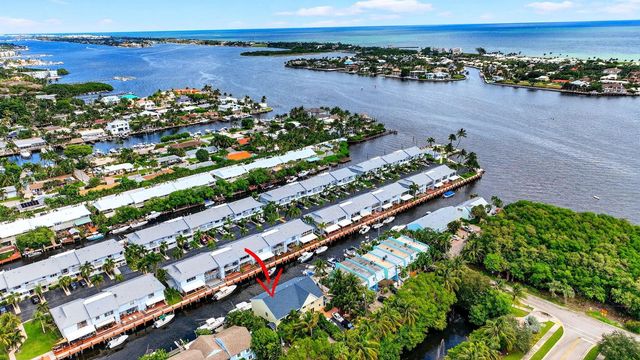 732 Rider Road, Boynton Beach, FL 33435