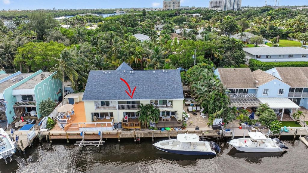 732 Rider Road, Boynton Beach, FL 33435