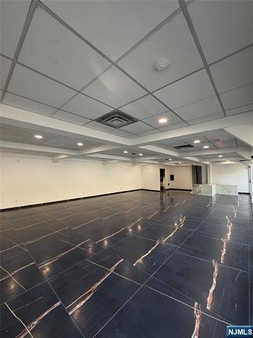 340 Grand Avenue, Leonia, NJ 07605
