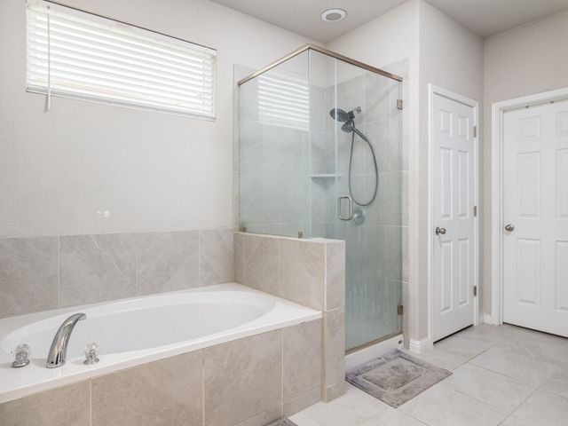 453 Arrowhead Vine ST, Leander, TX 78641