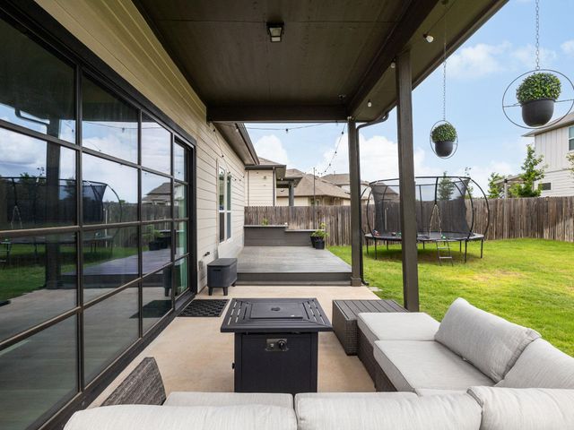 453 Arrowhead Vine ST, Leander, TX 78641