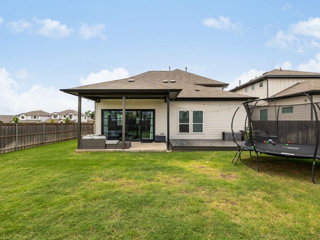 453 Arrowhead Vine ST, Leander, TX 78641