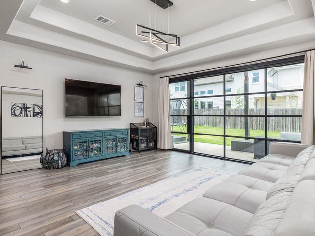 453 Arrowhead Vine ST, Leander, TX 78641