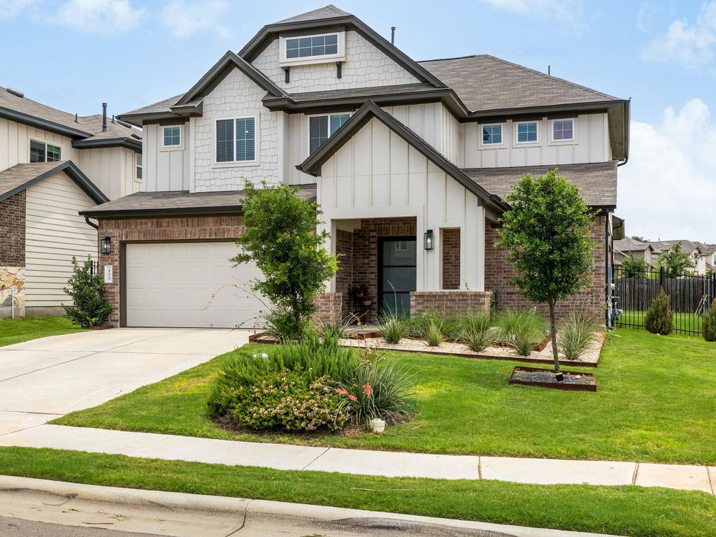 453 Arrowhead Vine ST, Leander, TX 78641