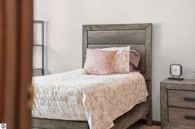 3906 Sherwood Forest Drive # 19, Traverse City, MI 49686