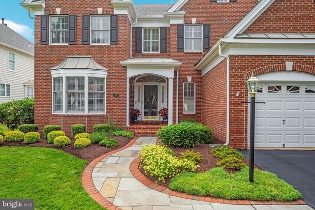 5655 SHOAL CREEK DR, Haymarket, VA 20169
