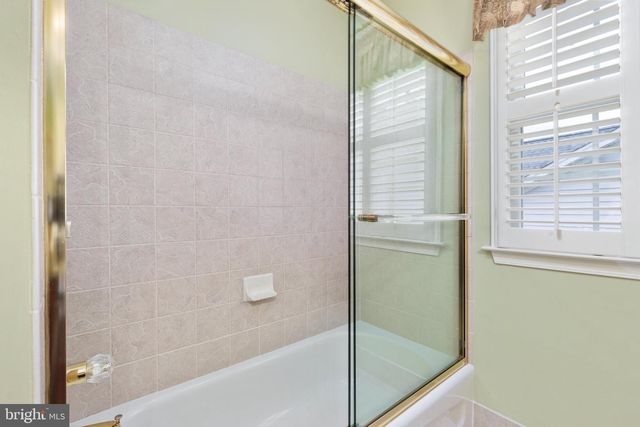 5655 SHOAL CREEK DR, Haymarket, VA 20169