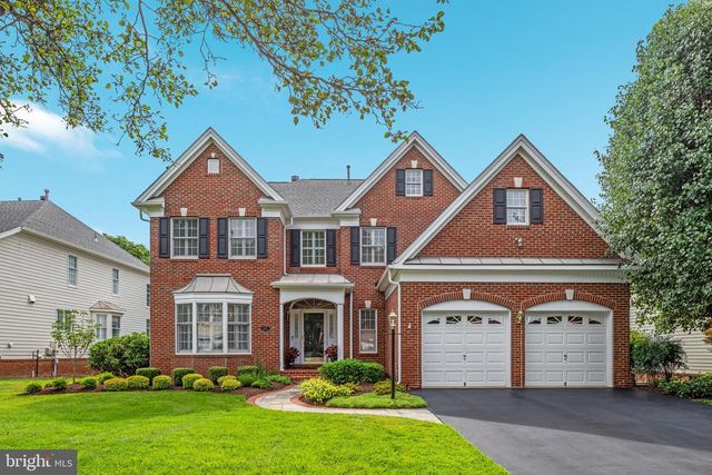 5655 SHOAL CREEK DR, Haymarket, VA 20169