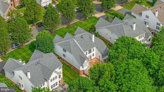 5655 SHOAL CREEK DR, Haymarket, VA 20169