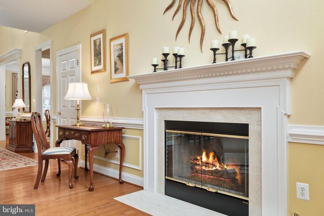 5655 SHOAL CREEK DR, Haymarket, VA 20169