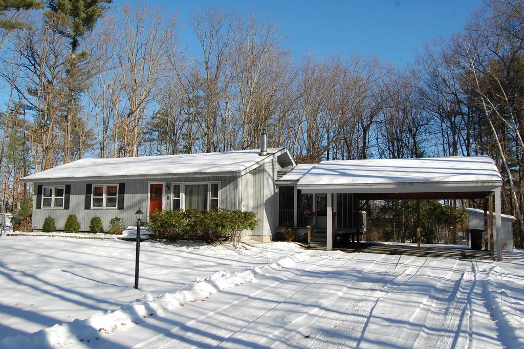 8 Teaberry Lane, Bedford, NH 03110