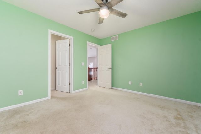 173 Mannaseh Drive E, Granville, OH 43023