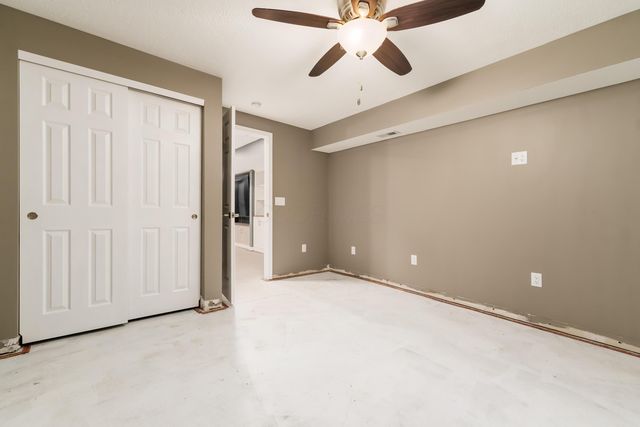 173 Mannaseh Drive E, Granville, OH 43023