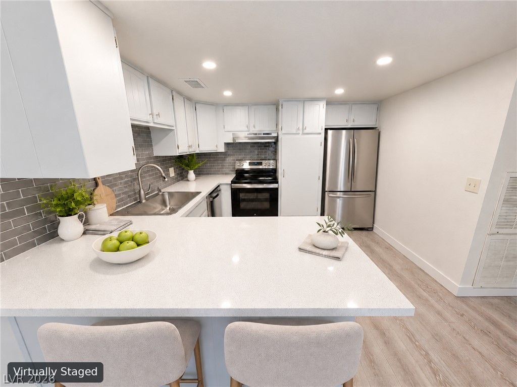 3708 Heritage Avenue, Las Vegas, NV 89121 — photo 3