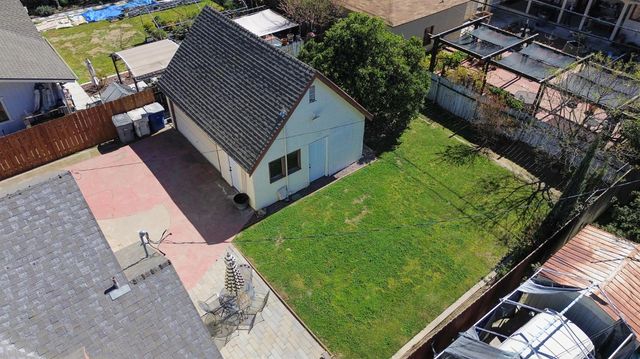624 E Vassar Avenue, Fresno, CA 93704