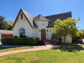 624 E Vassar Avenue, Fresno, CA 93704