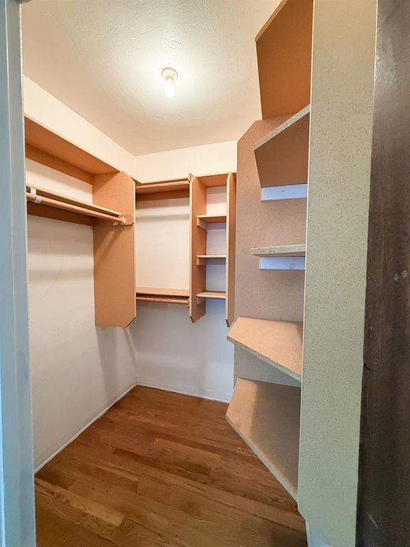 Image 20 of property listing at 624 E Vassar Avenue, Fresno, CA 93704