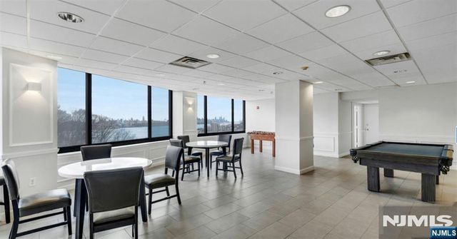 100 Old Palisade Road 1813, Fort Lee, NJ 07024