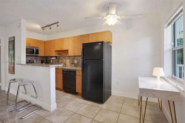 1777 Venice Ln 235, North Miami, FL 33181