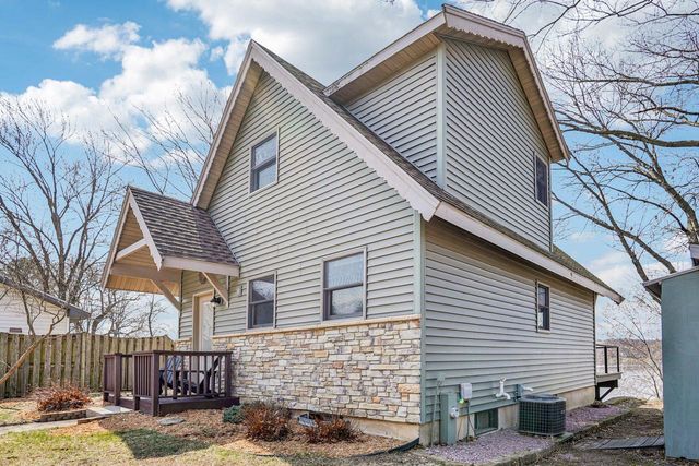 N3431 Tipperary Road, Poynette, WI 53955