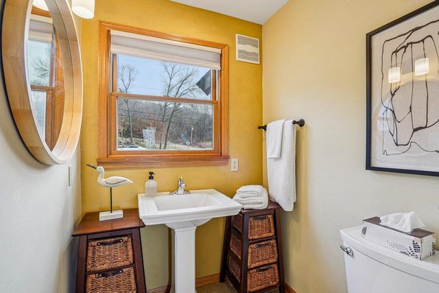 N3431 Tipperary Road, Poynette, WI 53955