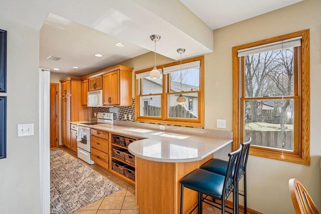 N3431 Tipperary Road, Poynette, WI 53955