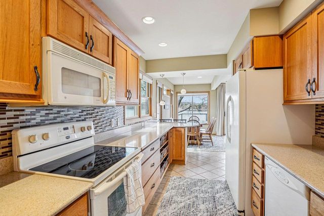 N3431 Tipperary Road, Poynette, WI 53955