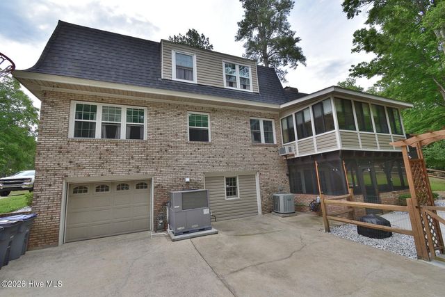 2900 Jason Drive, Rocky Mount, NC 27803