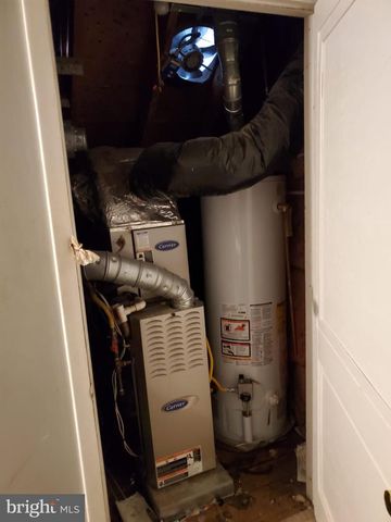 232 CABBEL DR, Manassas Park, VA 20111