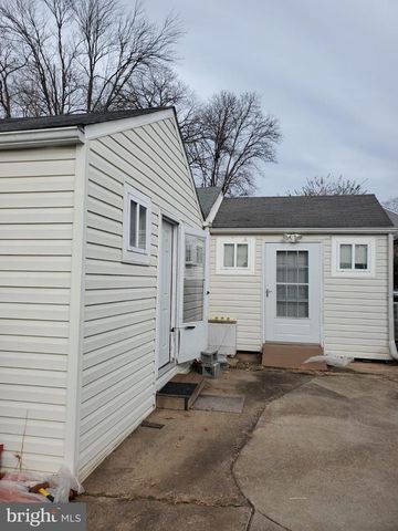 232 CABBEL DR, Manassas Park, VA 20111