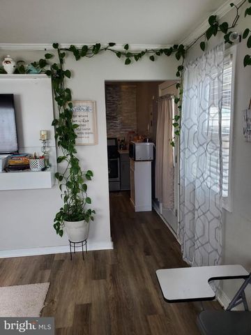 232 CABBEL DR, Manassas Park, VA 20111